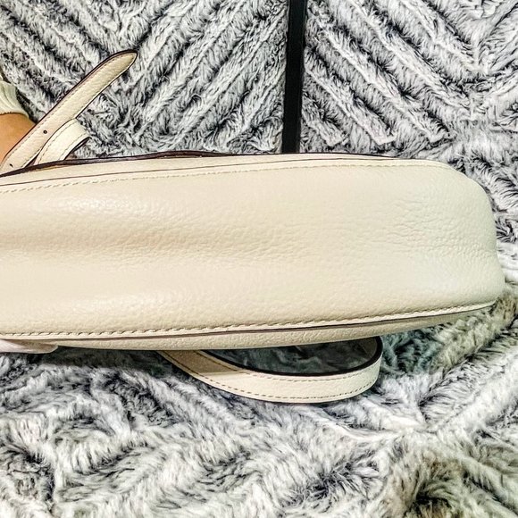 BNWT COACH x KEITH HARING LIMITED EDITION WHITE "LOVE" HUDSON CROSSBODY (F11784) - Picture 7 of 8